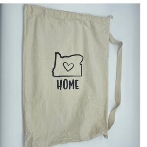 OREGON LOVE HOME Rustic Cotton Laundry Bag Draw String Closure Single Strap